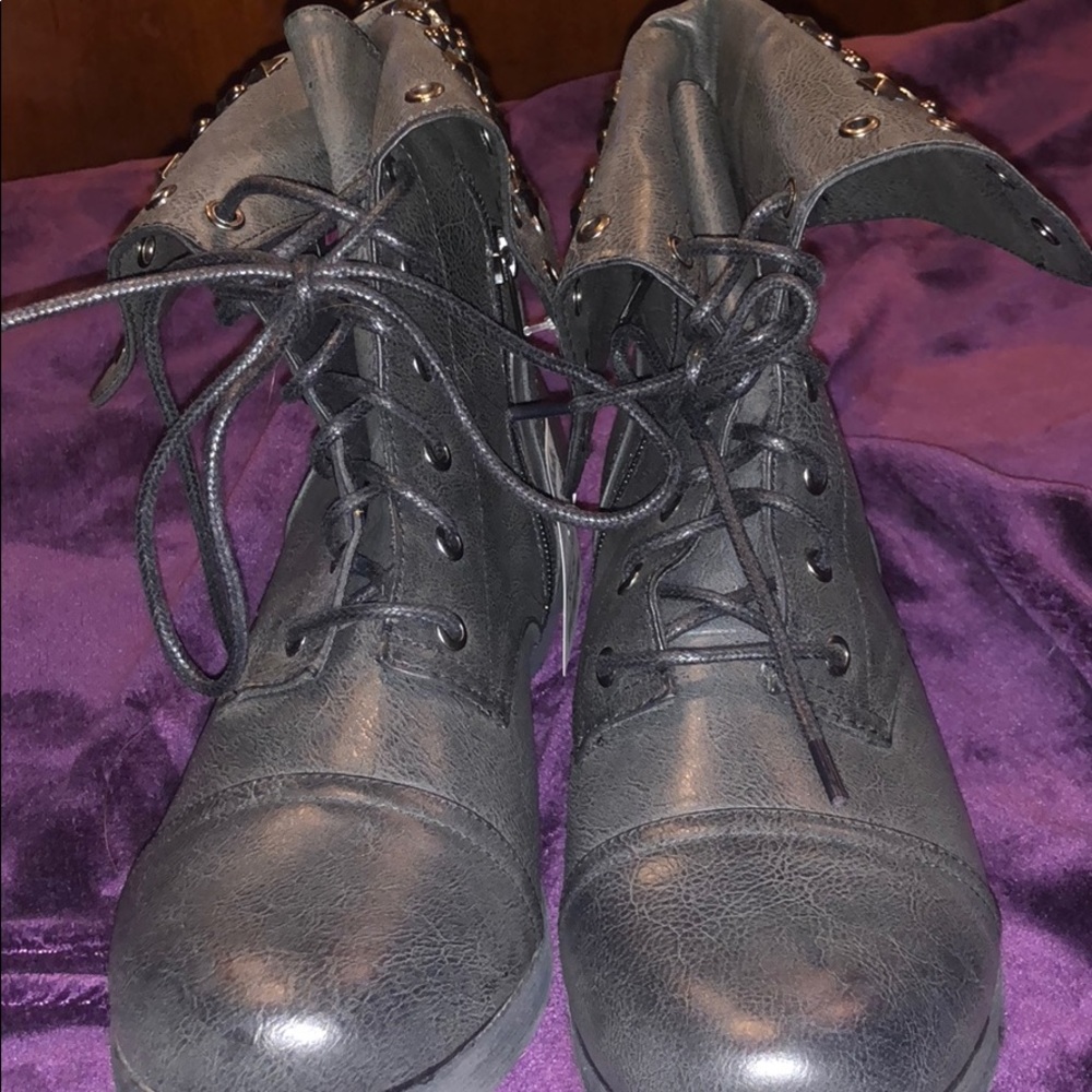 Black Leather Boots!!  NWOB Size 8.5 convertible.